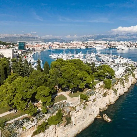 Near Center With Balcony With The Sea View